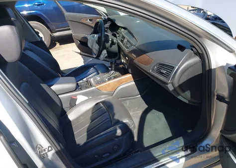 2013 Audi A6 3.0T Premium z USA, uszkodzony, nr VIN WAUHGAFCXDN084209